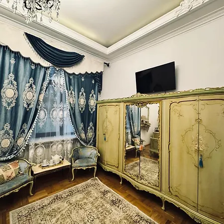 فندق Conacul Coroanei Luxury Boutique 5*