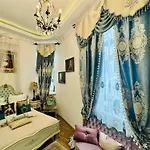 Conacul Coroanei Luxury Boutique 5* Bucarest