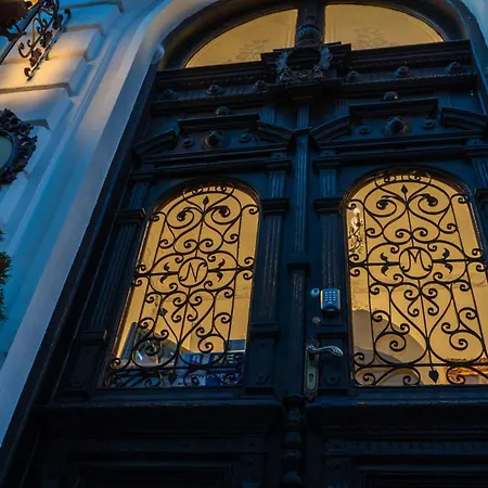Hotel Conacul Coroanei Luxury Boutique