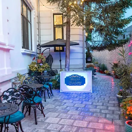 Conacul Coroanei Luxury Boutique Bucharest