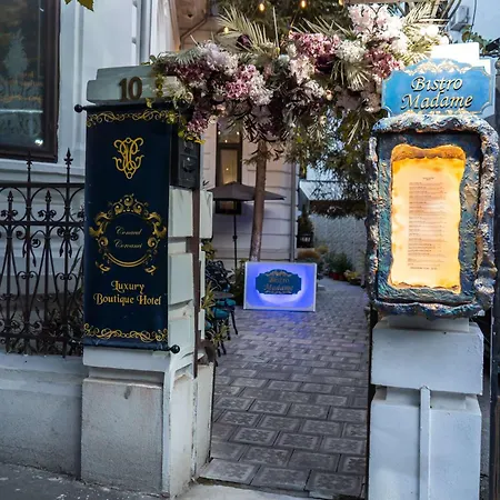 Conacul Coroanei Luxury Boutique Hotel Bucharest