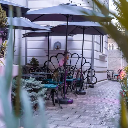 Conacul Coroanei Luxury Boutique 5*