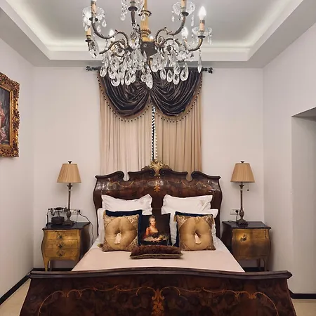 Conacul Coroanei Luxury Boutique Ξενοδοχείο