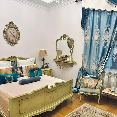 Hotell Conacul Coroanei Luxury Boutique