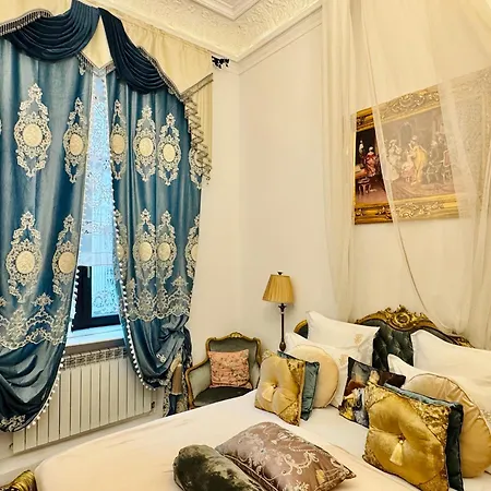 Hotel Conacul Coroanei Luxury Boutique Bukarest