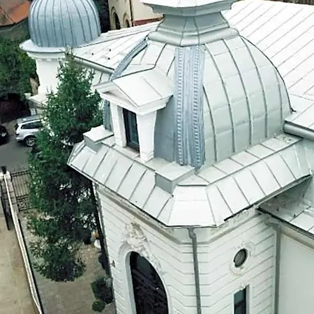 Conacul Coroanei Luxury Boutique 5*