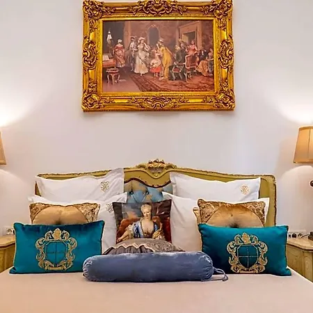Hotell Conacul Coroanei Luxury Boutique