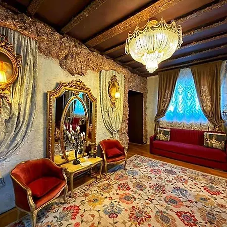 ホテル Conacul Coroanei Luxury Boutique ブカレスト