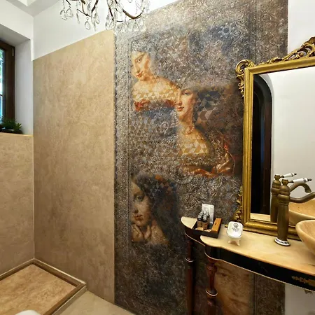Hotell Conacul Coroanei Luxury Boutique Bukarest