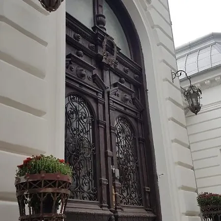 Hotel Conacul Coroanei Luxury Boutique