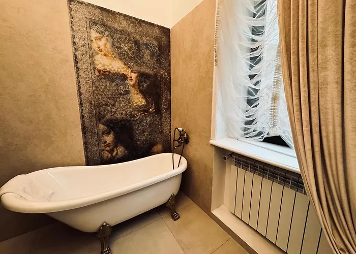 Conacul Coroanei Luxury Boutique 5* 부쿠레슈티