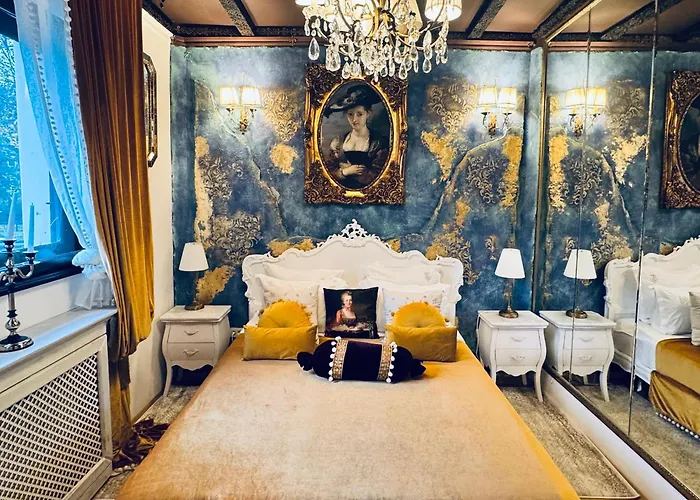 Conacul Coroanei Luxury Boutique 호텔
