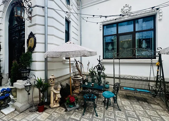 Conacul Coroanei Luxury Boutique 5* 부쿠레슈티