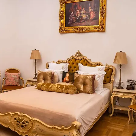 Conacul Coroanei Luxury Boutique Отель 5*